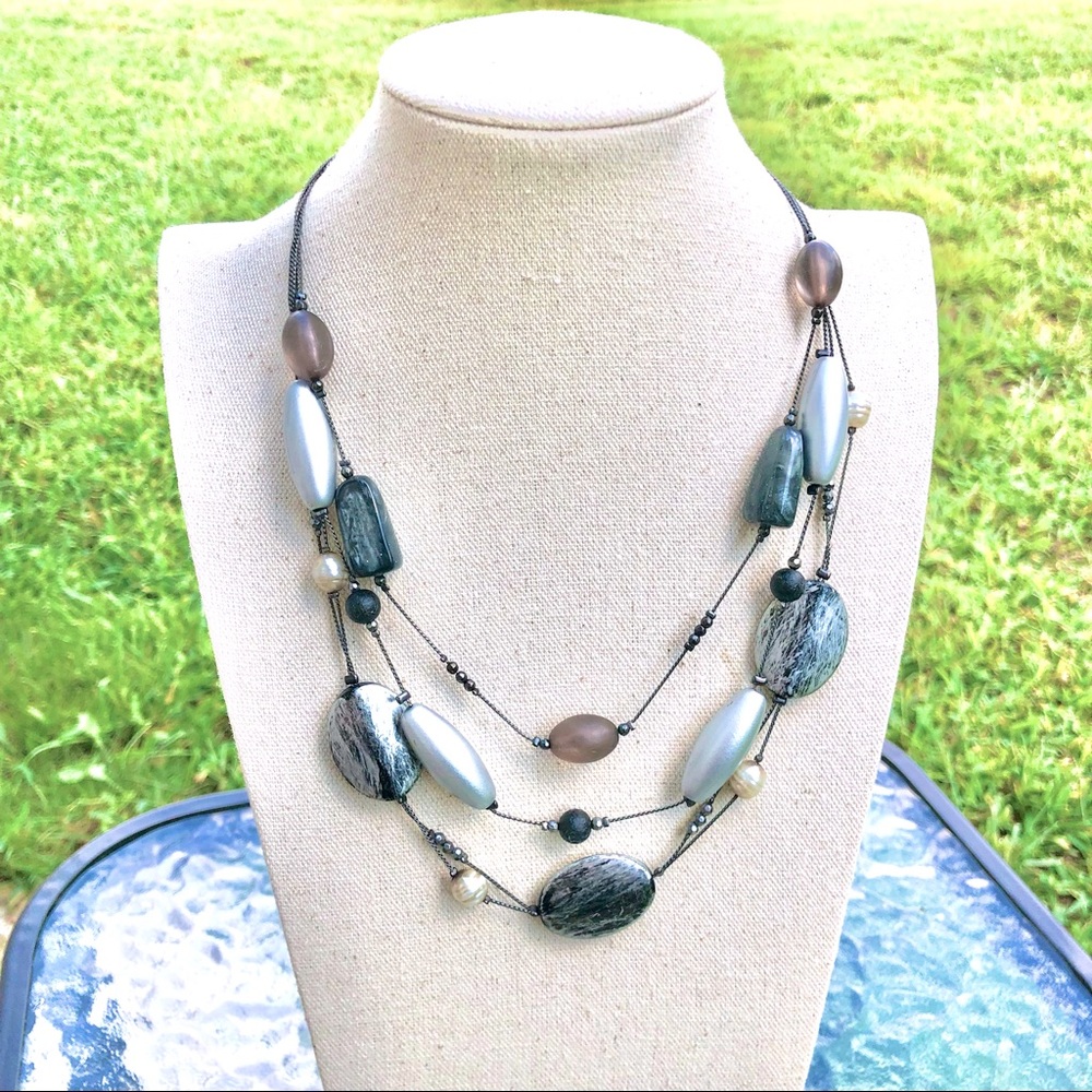 💥PRICE⬇️NY Multi-Strand Fashion Necklace